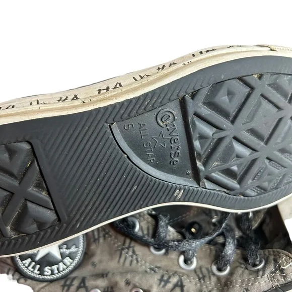 Joker high top converse - Picture 8 of 11